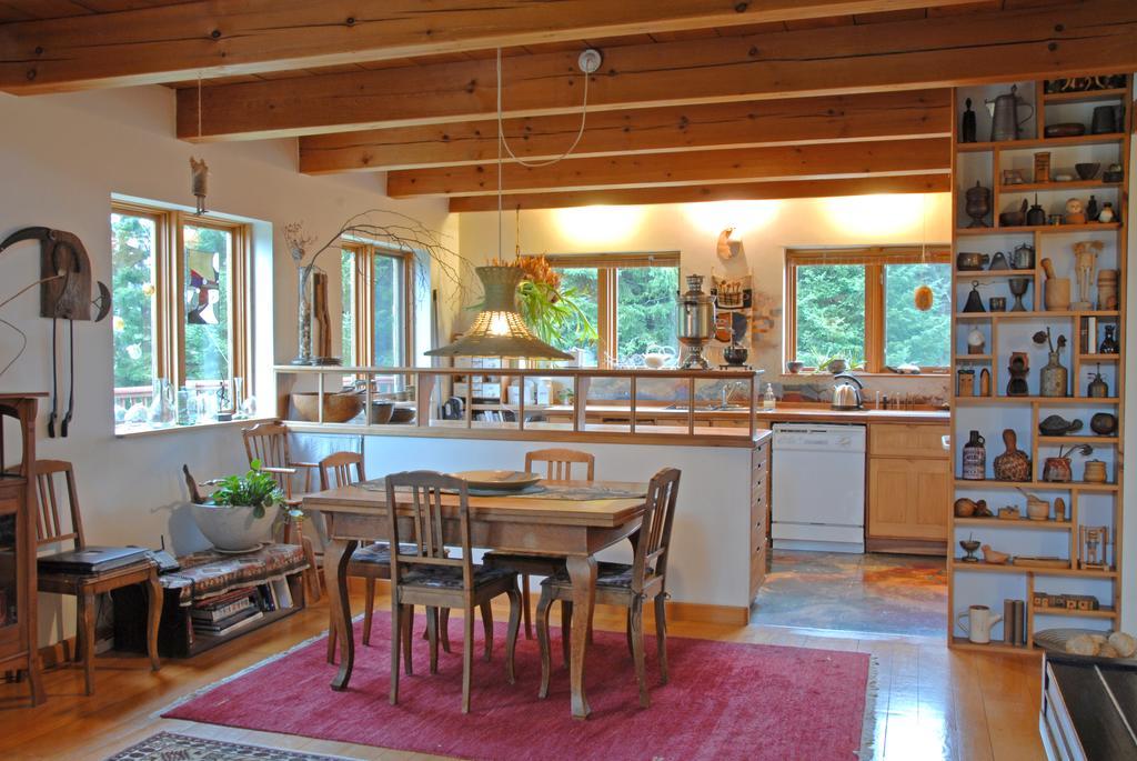 B&B Pinorama Sutton Esterno foto